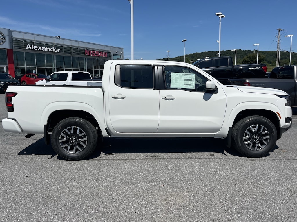 New 2026 Nissan Frontier SV Truck Crew Cab