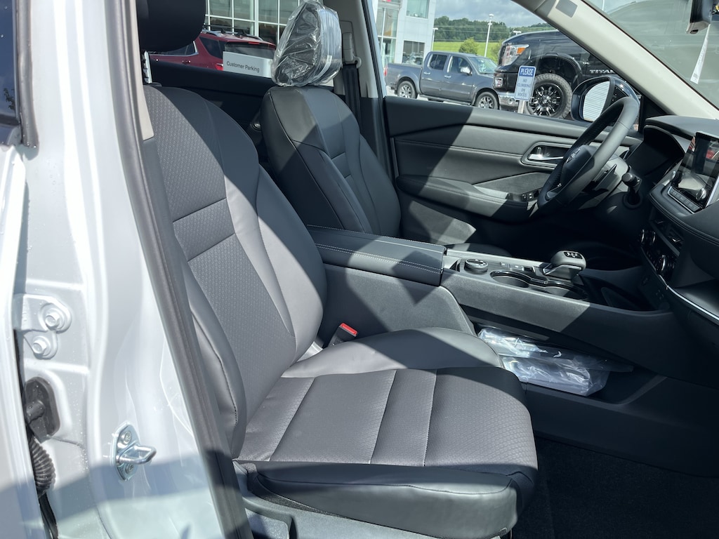 New 2026 Nissan Rogue Dark Armor SUV