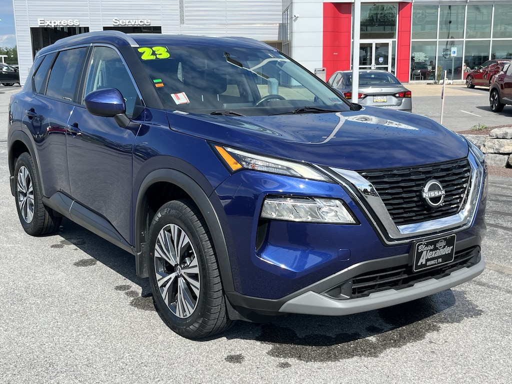 Used 2023 Nissan Rogue SV SUV