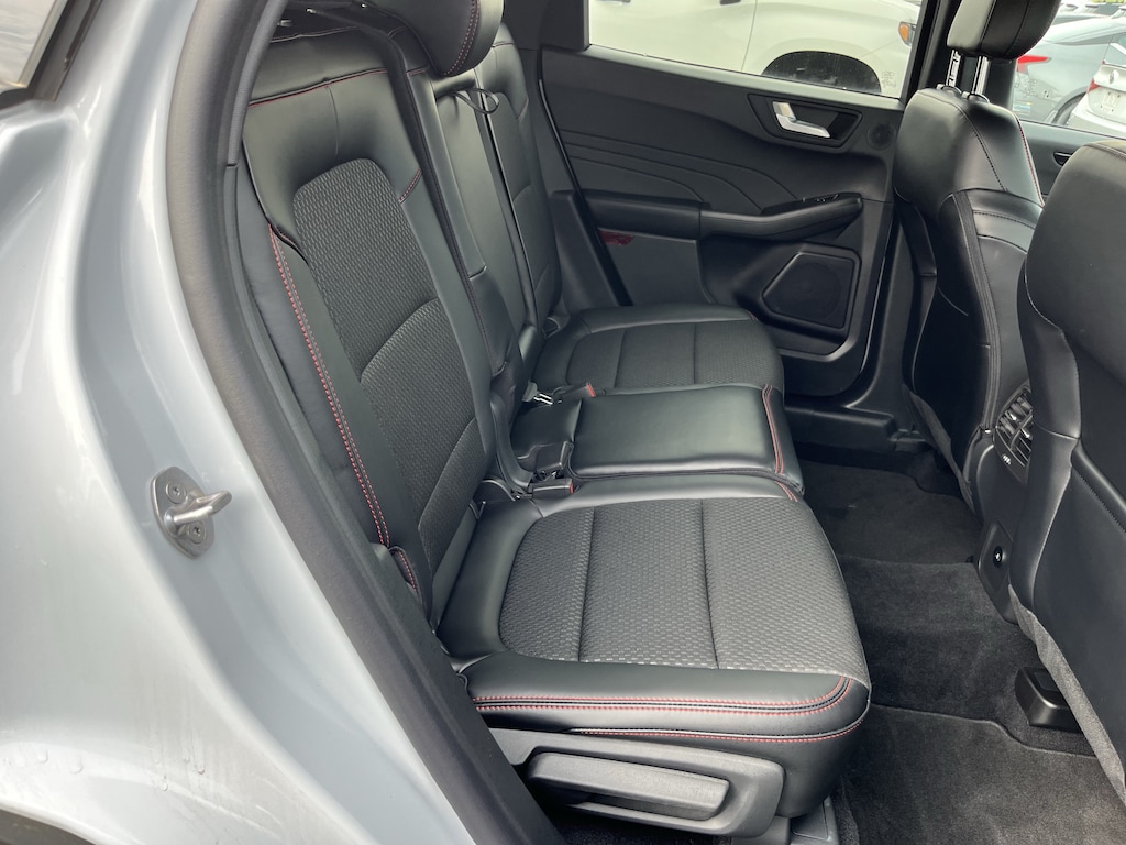 Used 2025 Ford Escape ST-Line Select SUV