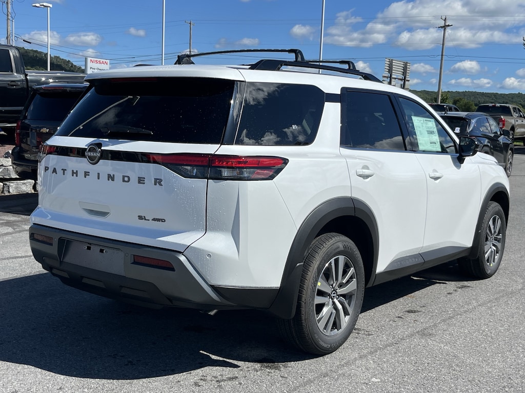 New 2026 Nissan Pathfinder SL SUV