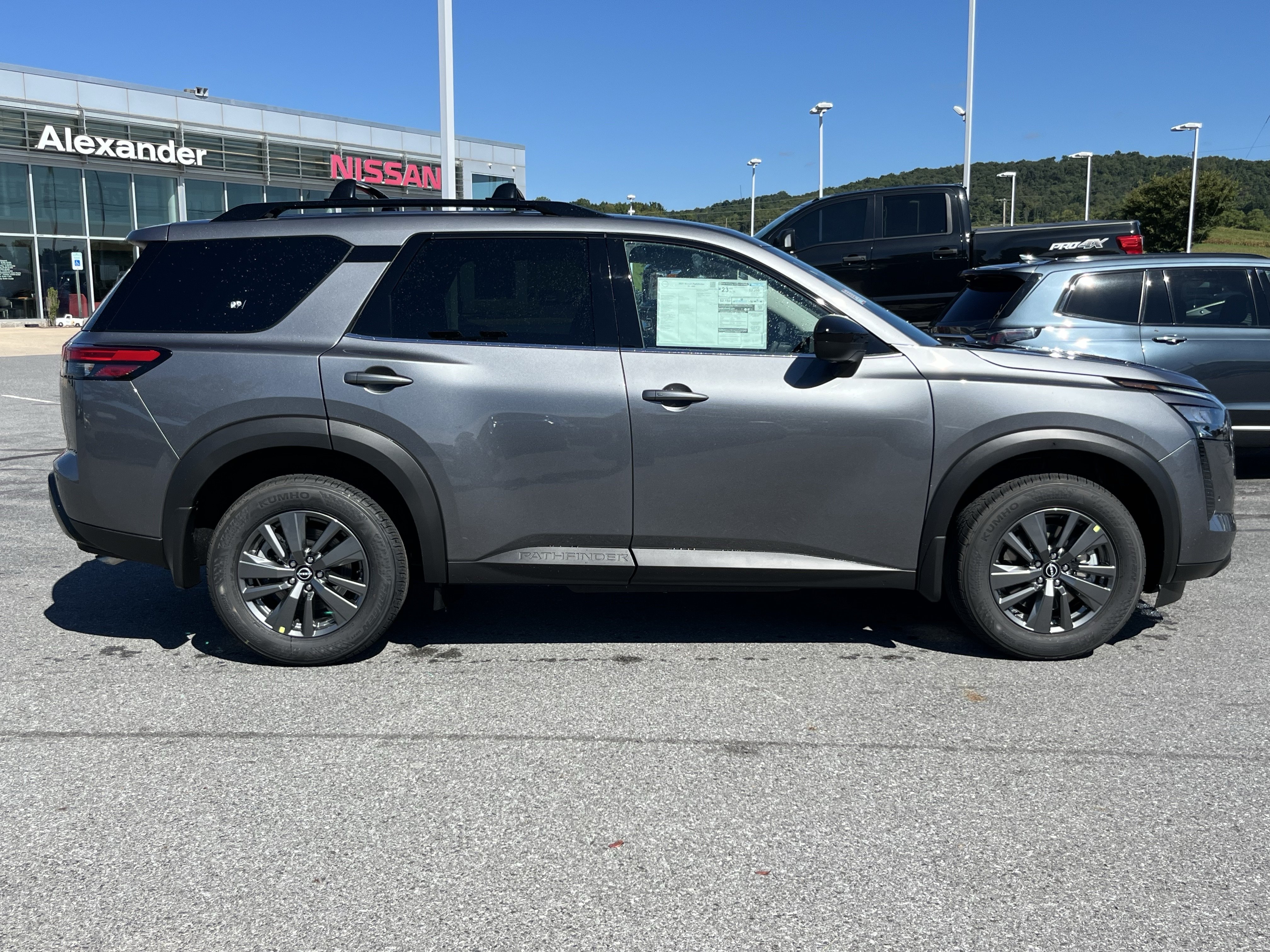 New 2026 Nissan Pathfinder SV SUV