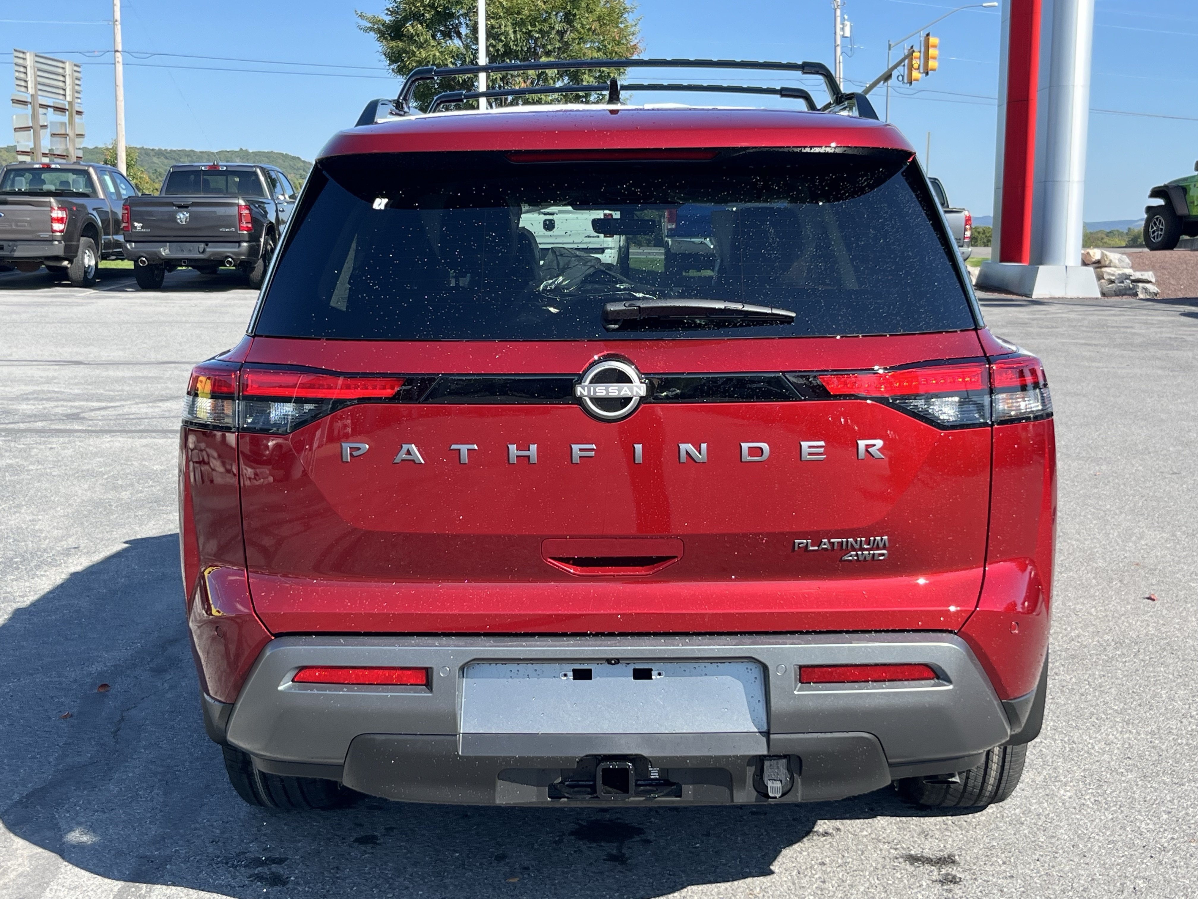 New 2026 Nissan Pathfinder Platinum SUV