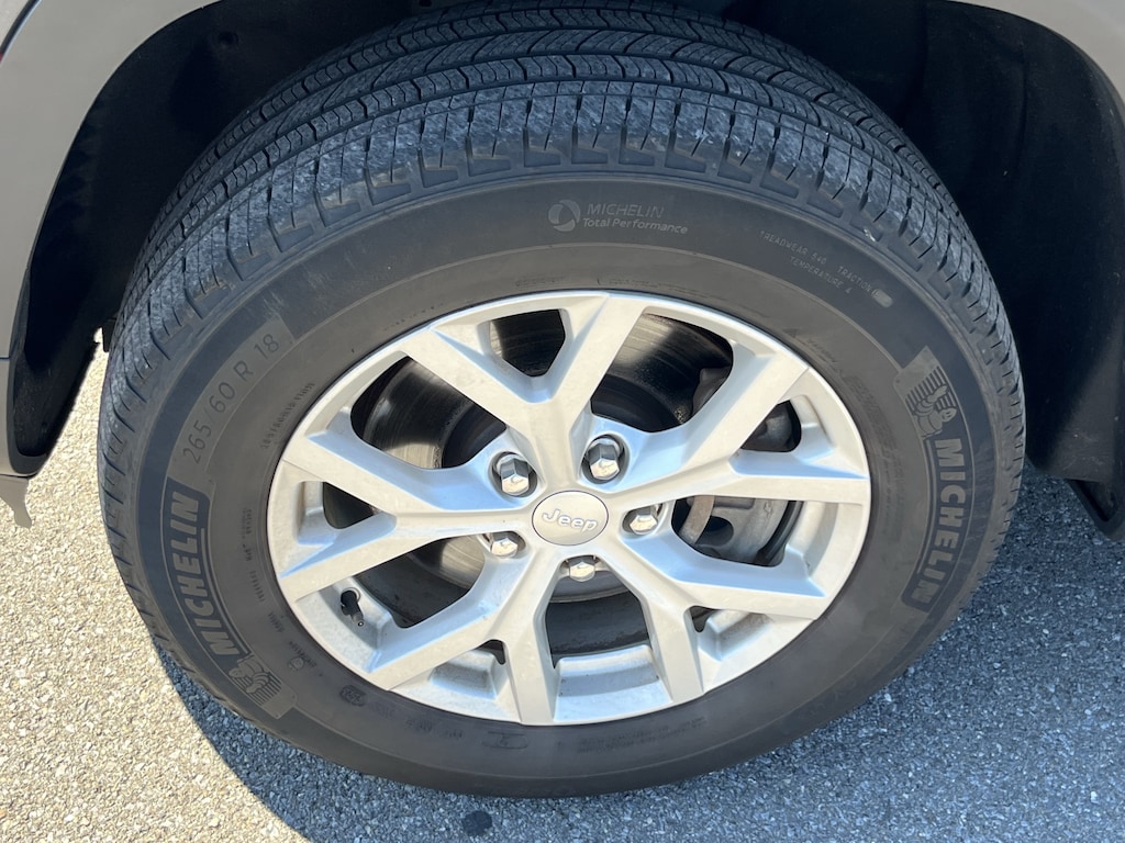 Used 2023 Jeep Grand Cherokee L Limited SUV