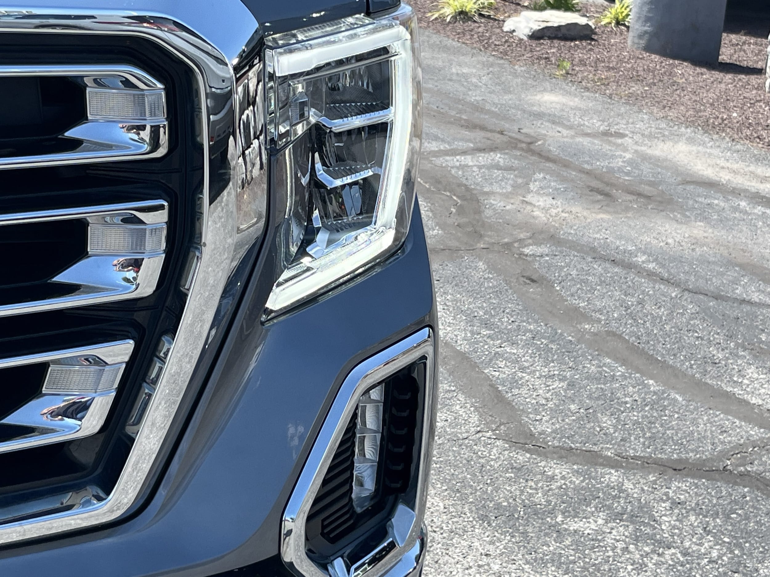 2021 GMC Sierra 1500 SLT - Photo 13