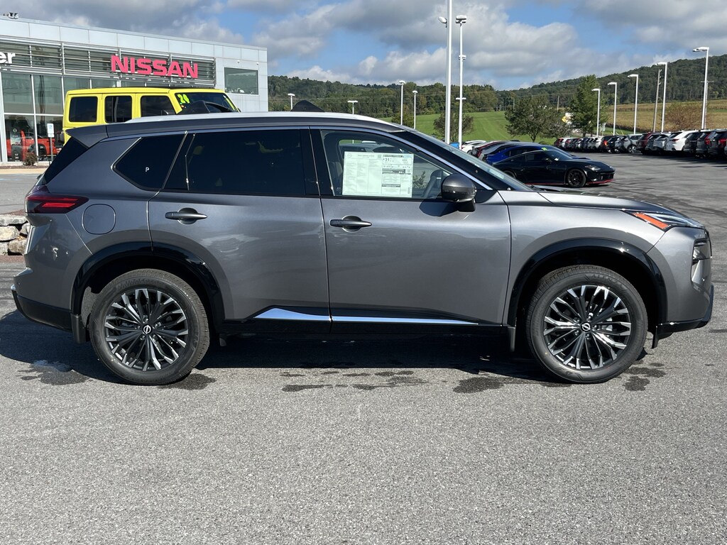 New 2026 Nissan Rogue Platinum SUV