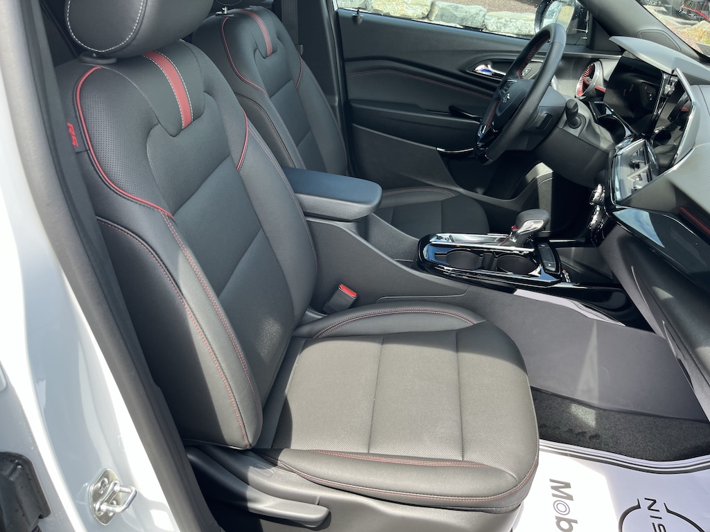 Used 2026 Chevrolet Trax 2RS SUV