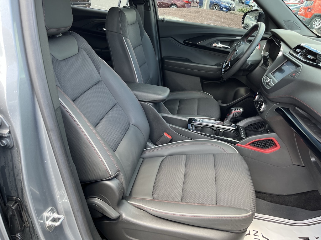 Used 2023 Chevrolet Trailblazer RS SUV