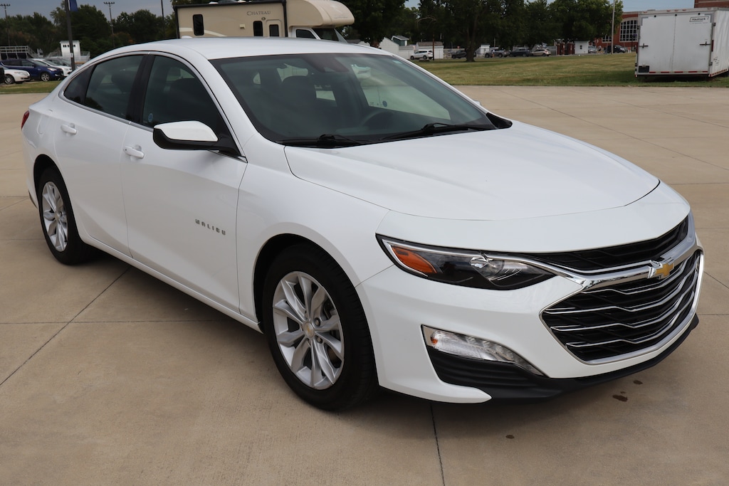 Used 2025 Chevrolet Malibu LT Sedan