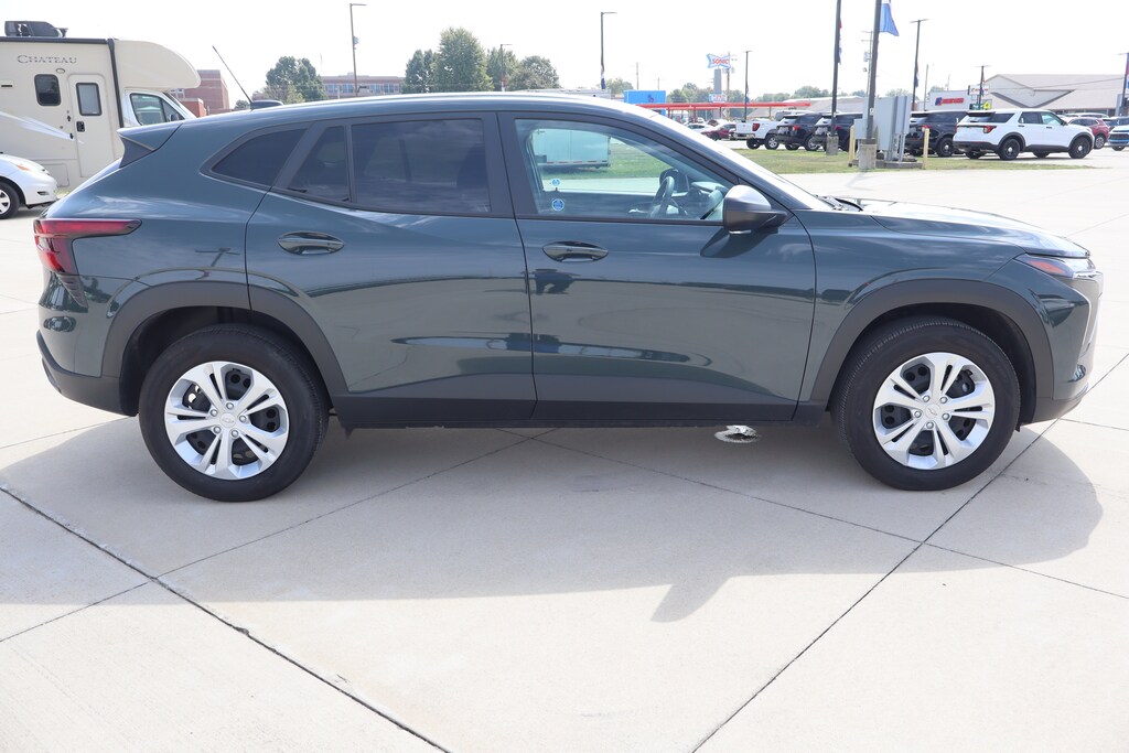 Used 2026 Chevrolet Trax LS SUV