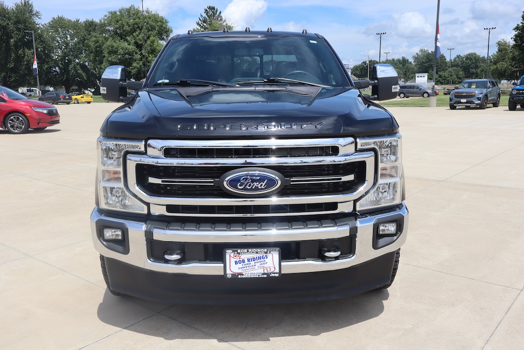 Used 2022 Ford Super Duty F-350 SRW Lariat Truck Crew Cab