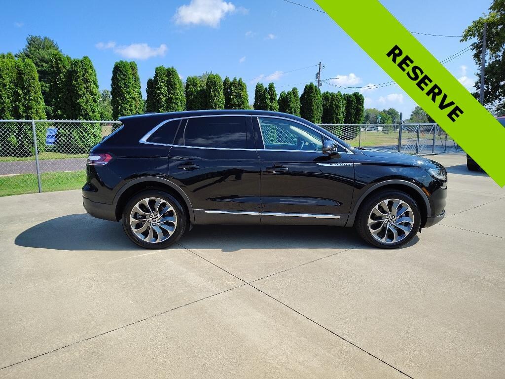 Used 2022 Lincoln Nautilus Reserve SUV
