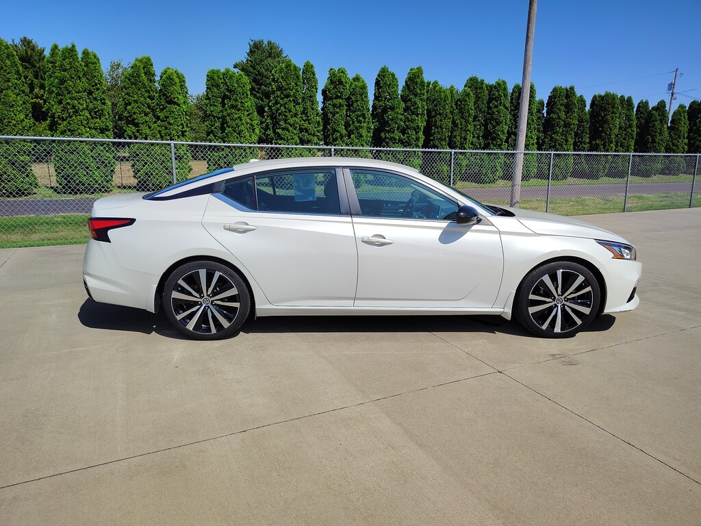 Used 2020 Nissan Altima 2.5 SR Sedan