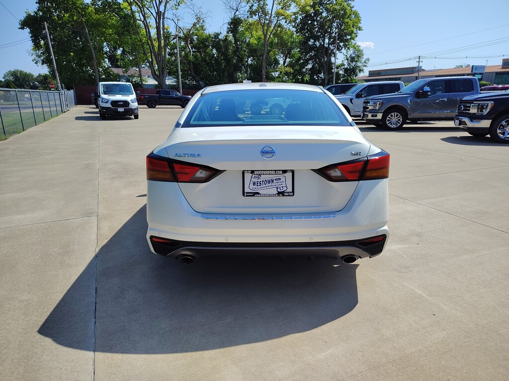 Used 2020 Nissan Altima 2.5 SR Sedan