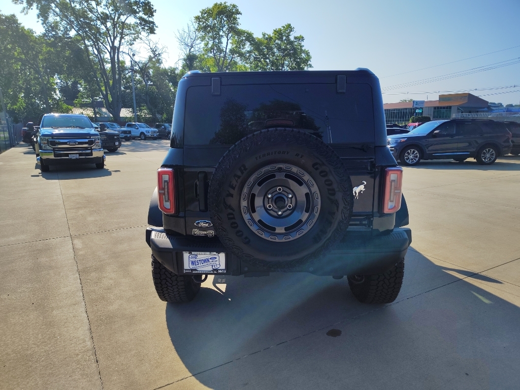 Used 2025 Ford Bronco Badlands SUV