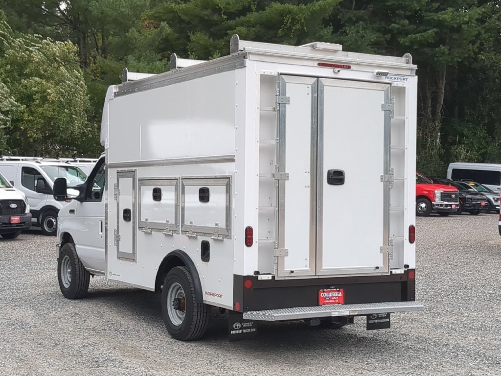 2027 Ford E-Series Cutaway Base - Photo 6