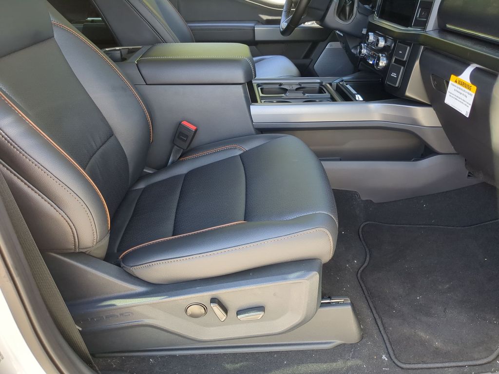 2026 Ford F-350 Super Duty Lariat - Photo 22