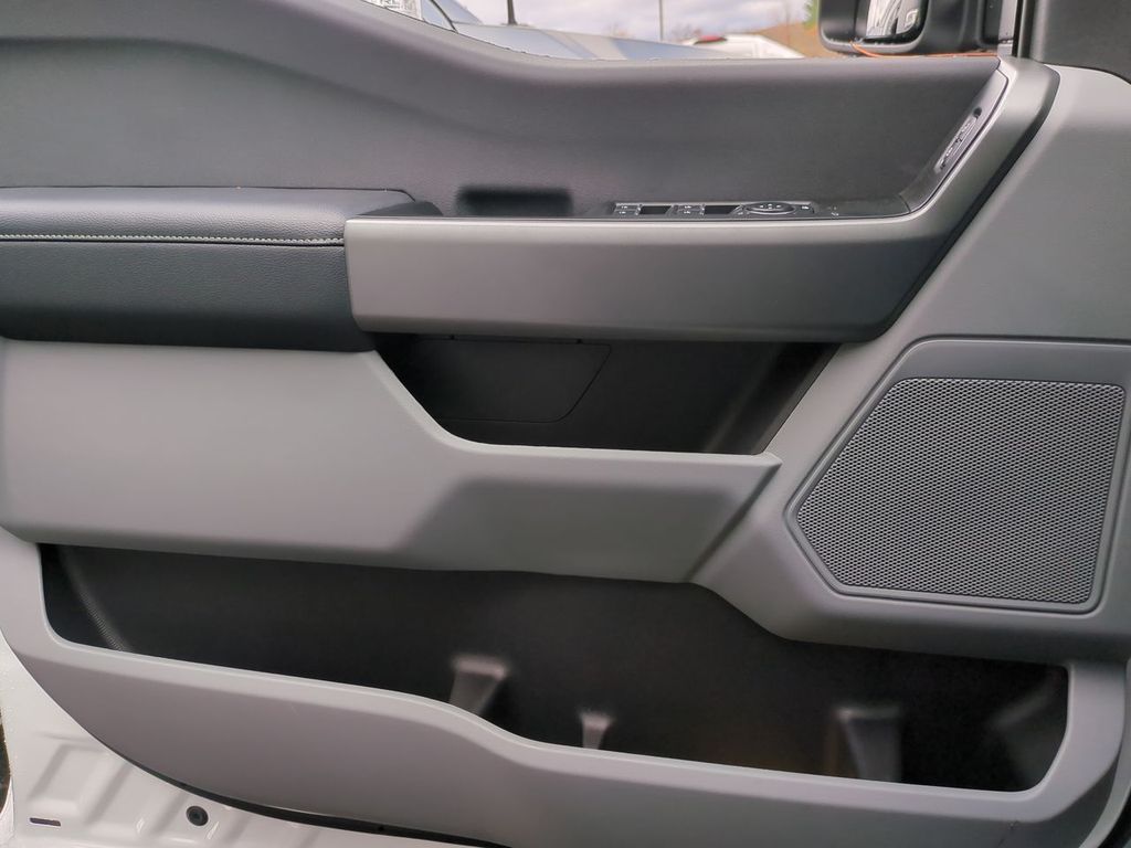 2026 Ford F-350 Super Duty XL - Photo 19