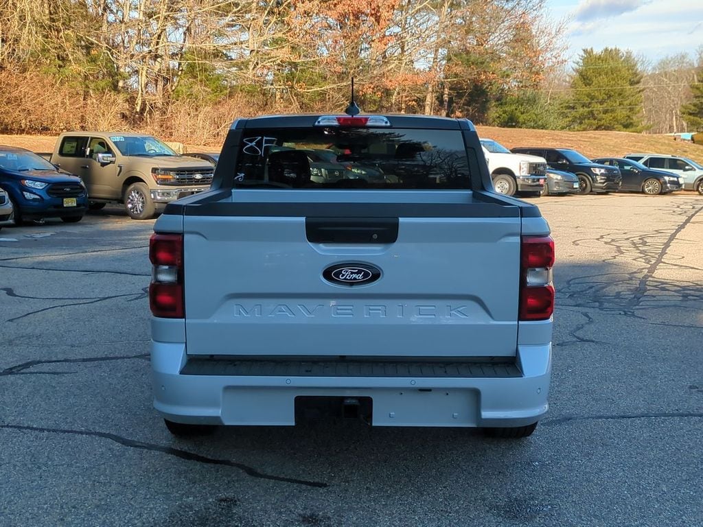 New 2026 Ford Maverick Lobo Standard Truck