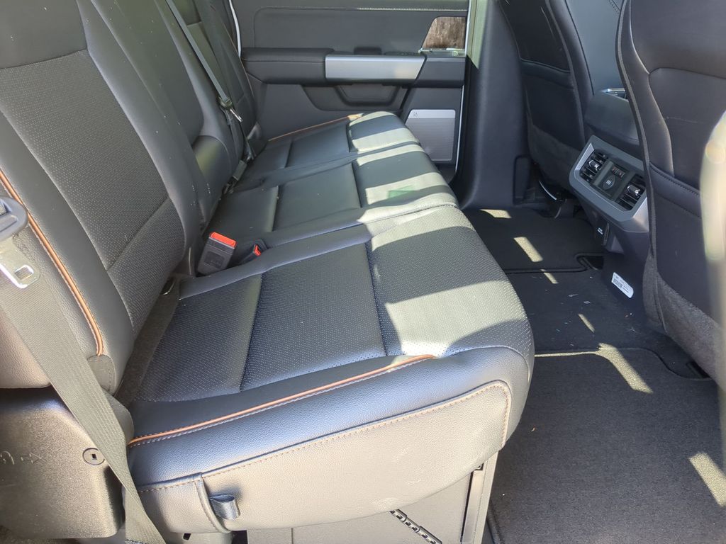 2026 Ford F-350 Super Duty Lariat - Photo 21
