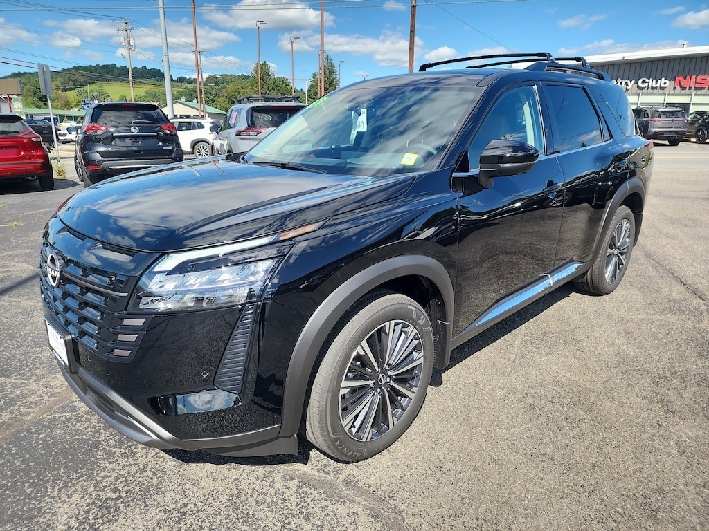 New 2026 Nissan Pathfinder Platinum SUV