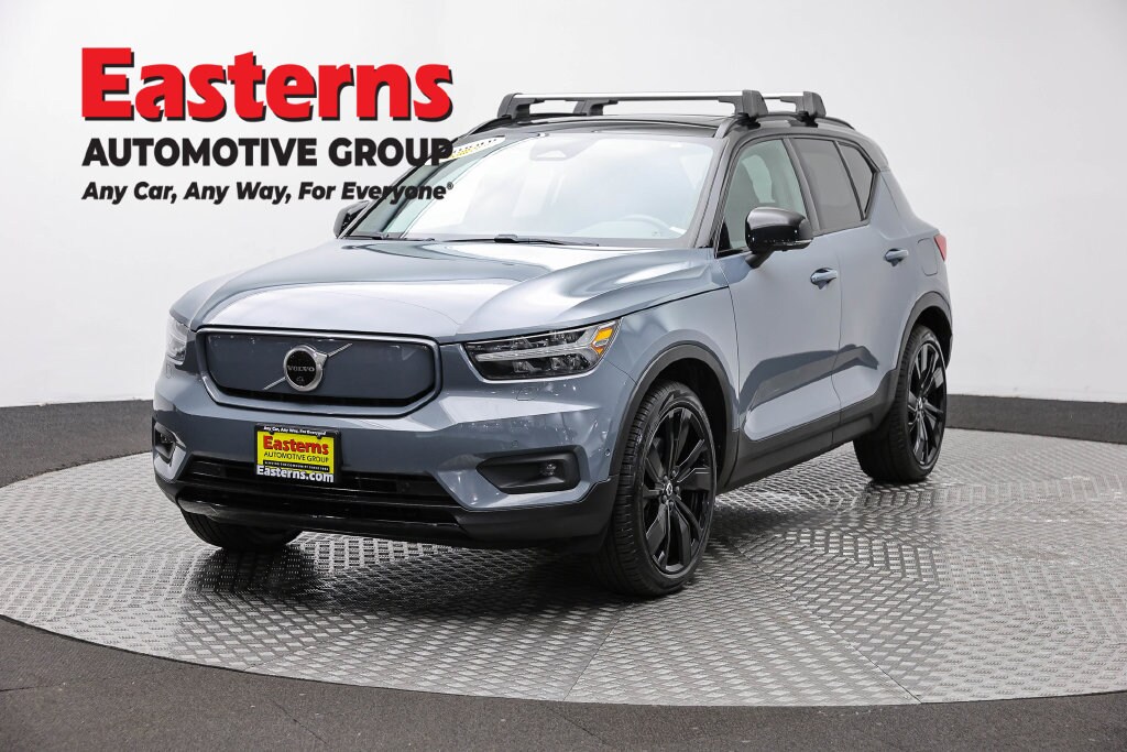 2022 Volvo XC40
