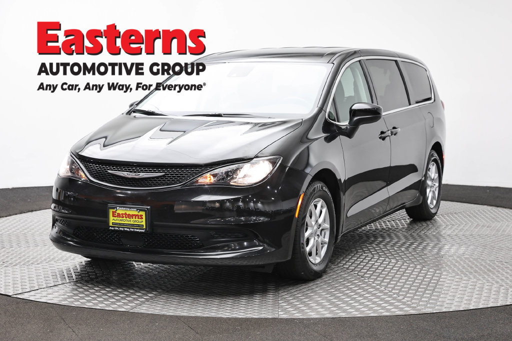 2024 Chrysler Voyager