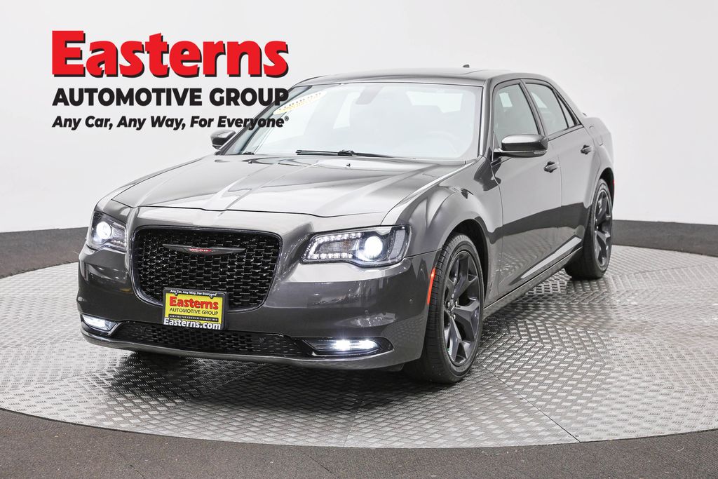 2023 Chrysler 300