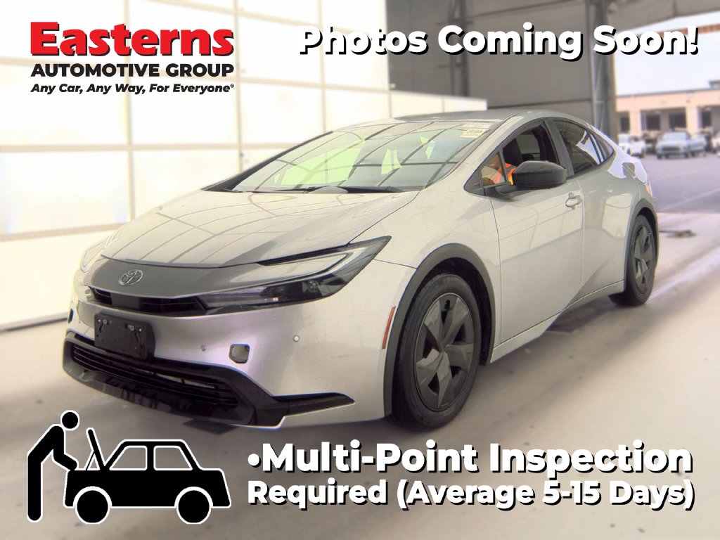 2025 Toyota Prius LE