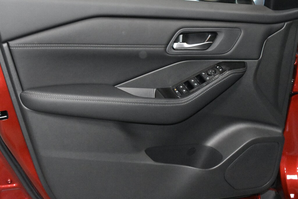New 2027 Nissan Rogue Dark Armor SUV