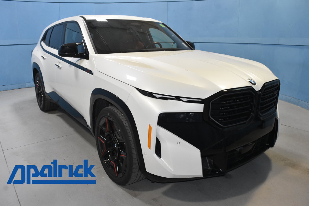 2024 BMW XM Base