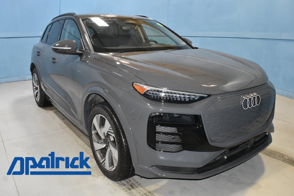 2025 Audi Q6 e-tron Premium Plus