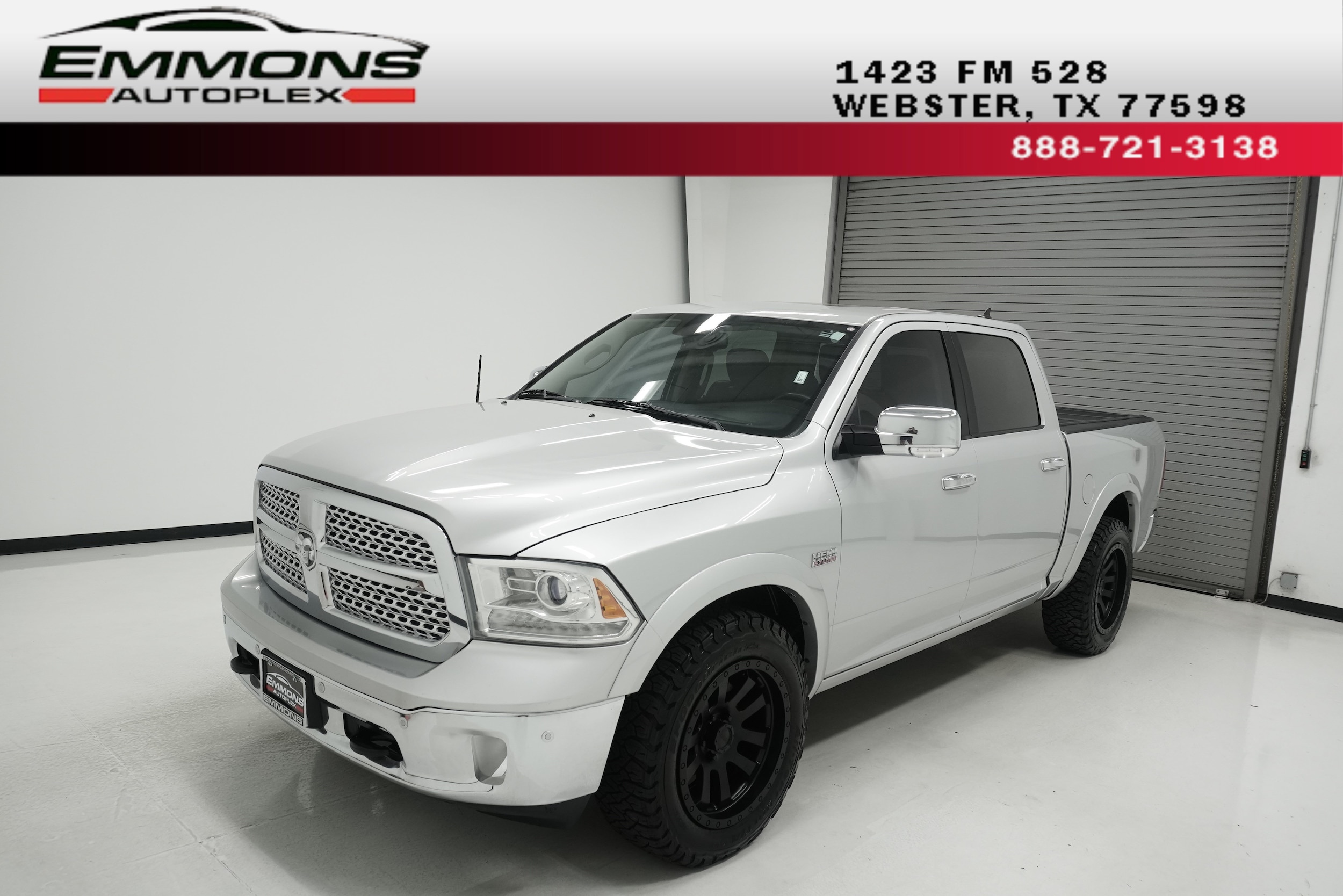 2015 RAM 1500 Pickup Laramie