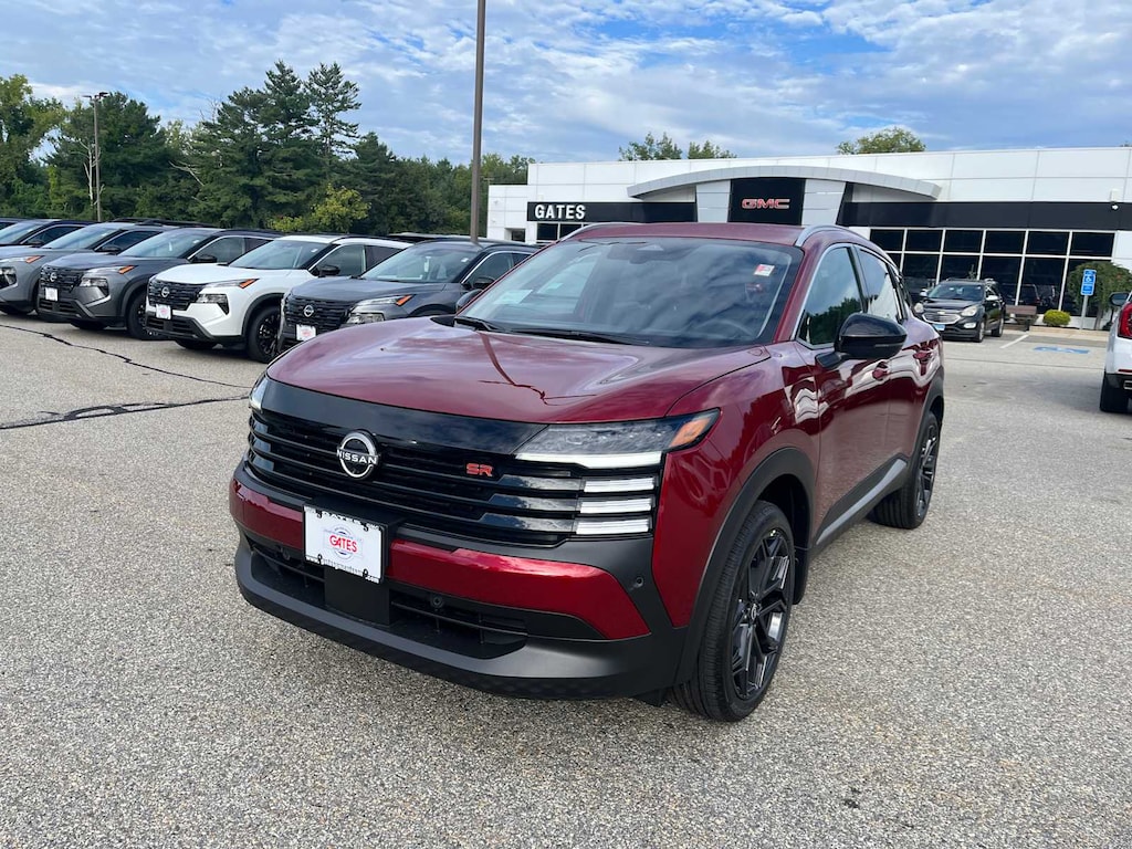 New 2027 Nissan Kicks SR SUV