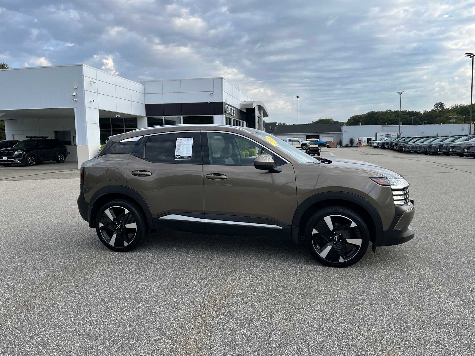 Certified 2025 Nissan Kicks SR SUV