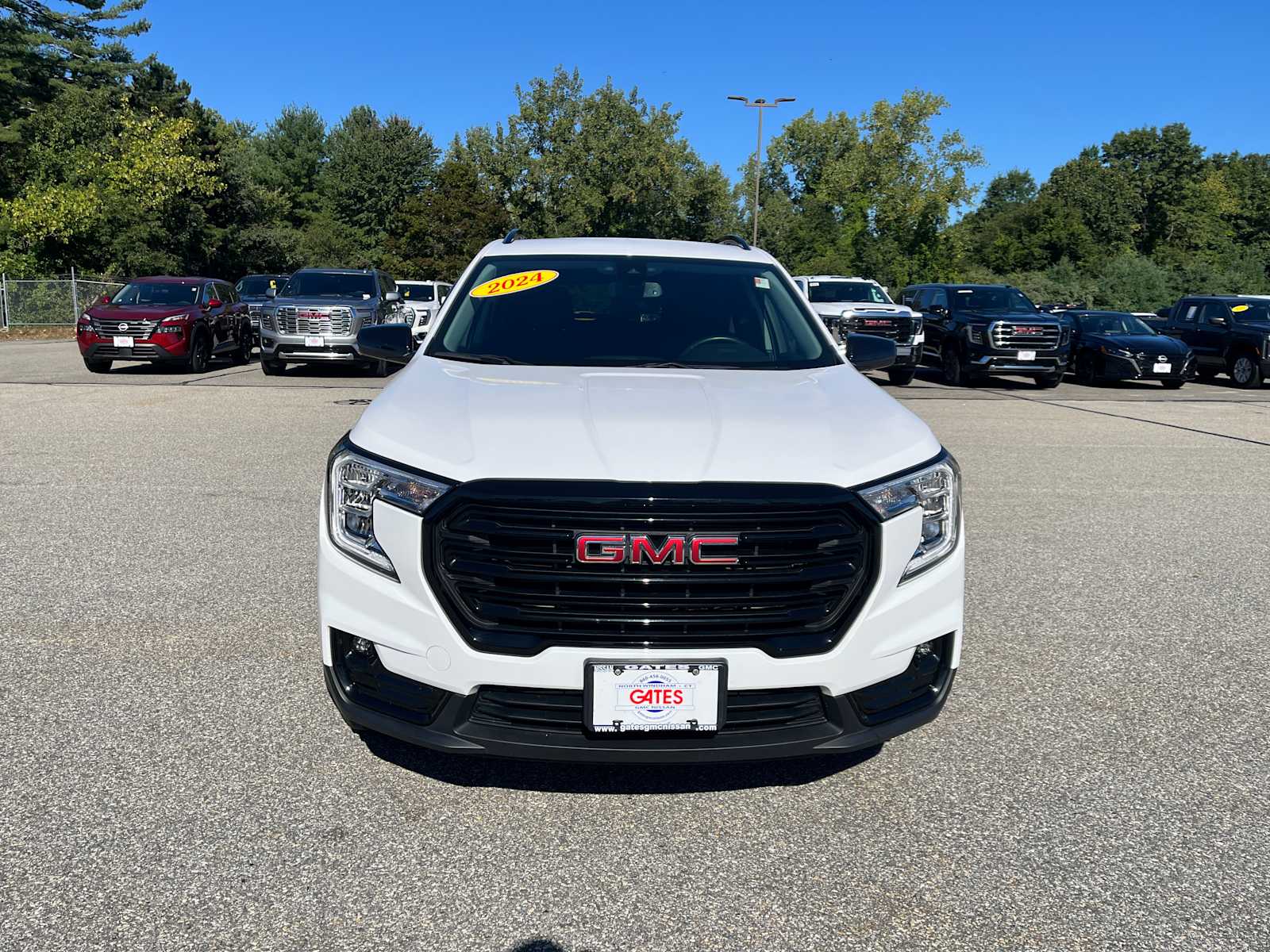 Used 2024 GMC Terrain SLT SUV