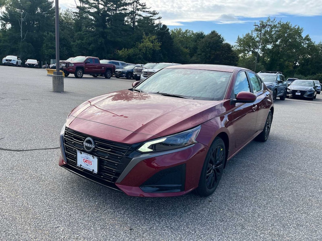 New 2026 Nissan Altima SV Sedan