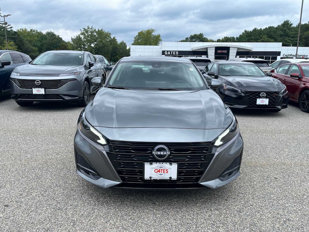 New 2026 Nissan Altima SV Sedan