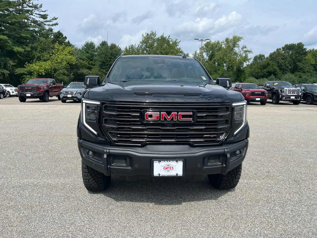 New 2026 GMC Sierra 1500 AT4X 4WD Crew Cab 147 Truck
