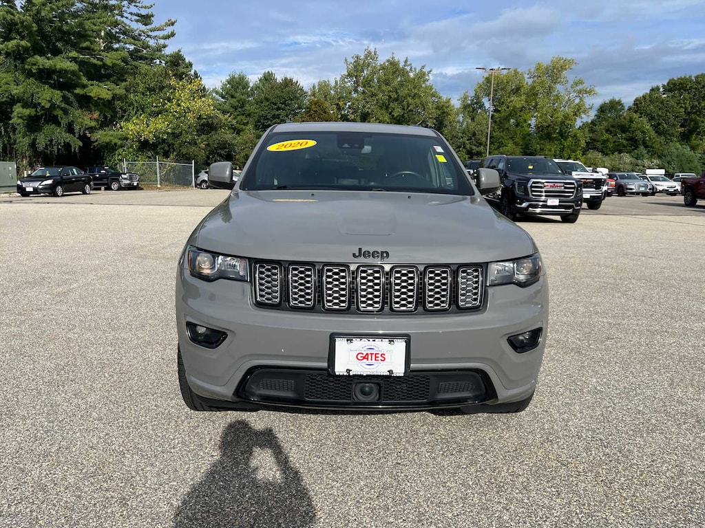 Used 2020 Jeep Grand Cherokee Altitude SUV