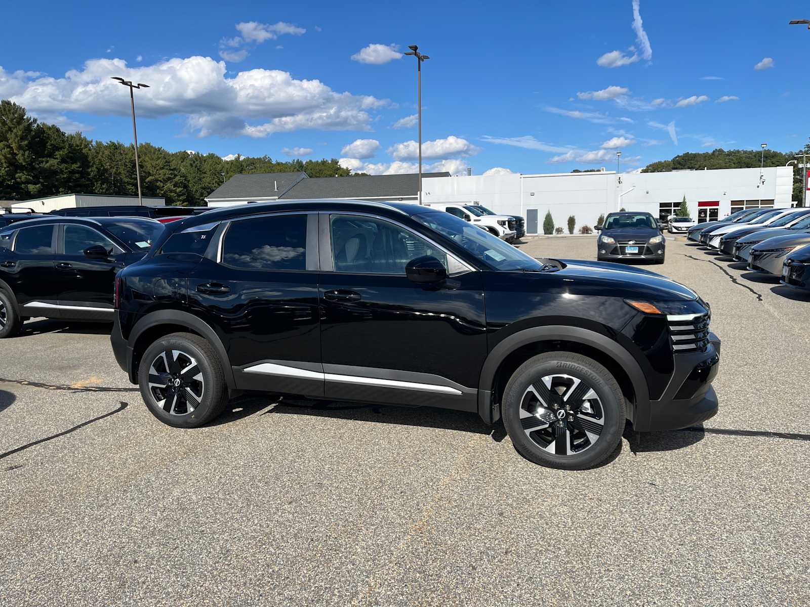 New 2027 Nissan Kicks SV SUV