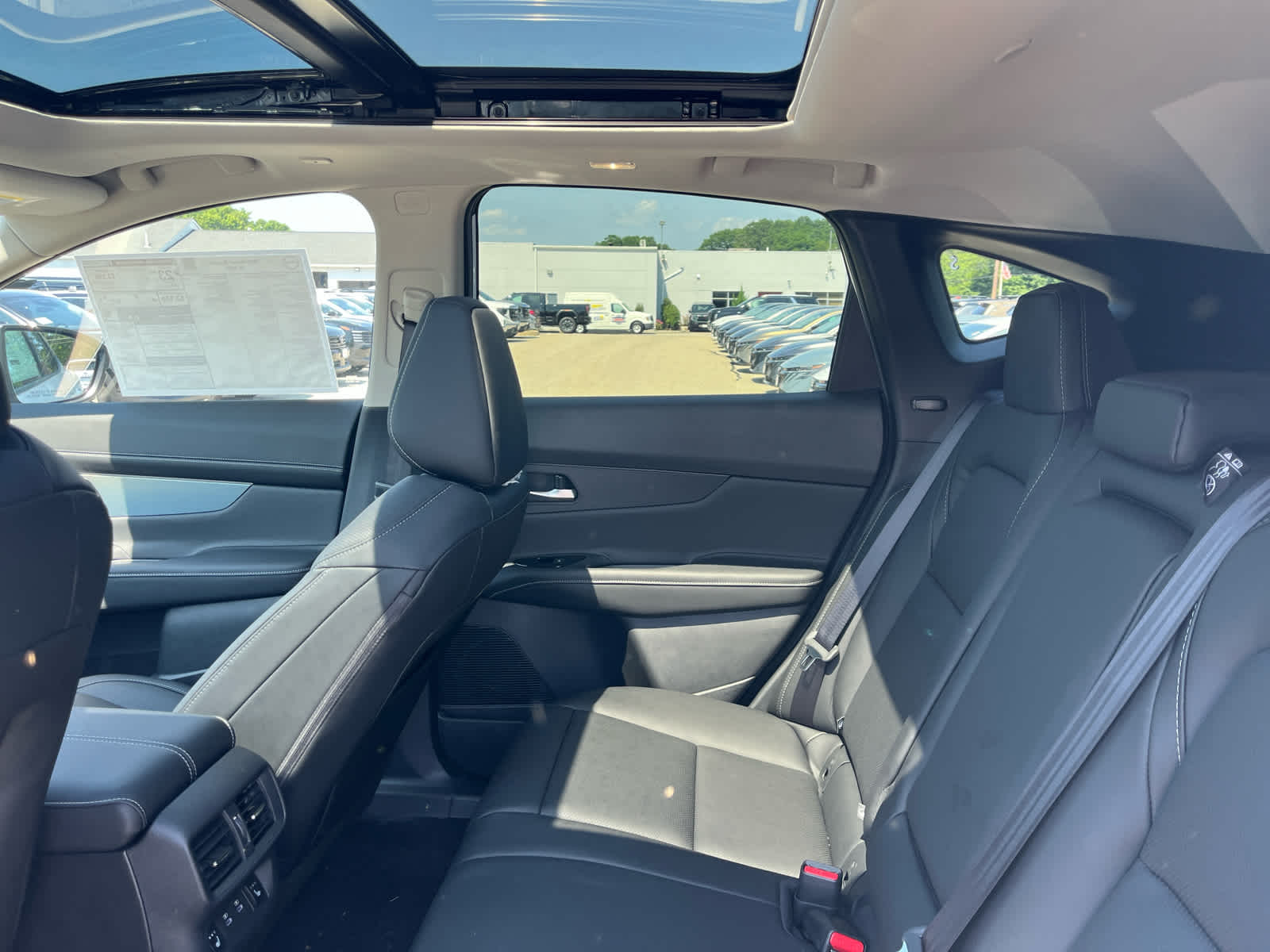 2026 Nissan Murano SL - Photo 9