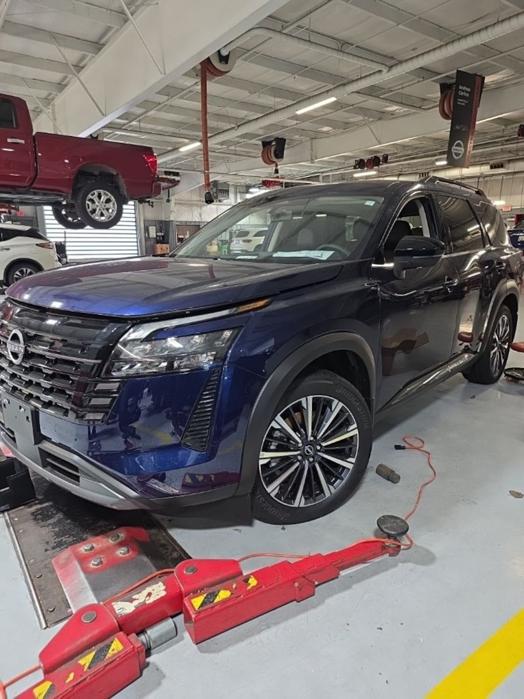 Used 2026 Nissan Pathfinder Platinum SUV