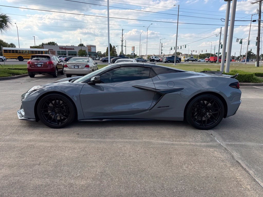 Used 2025 Chevrolet Corvette Z06 Convertible