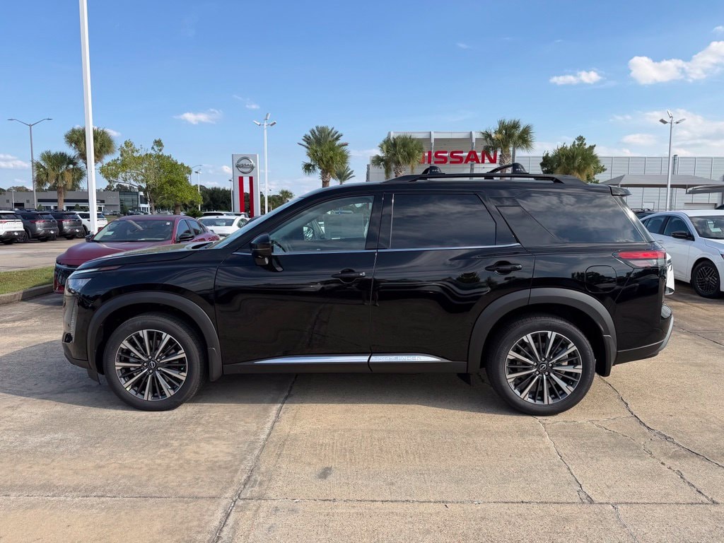 New 2026 Nissan Pathfinder Platinum SUV