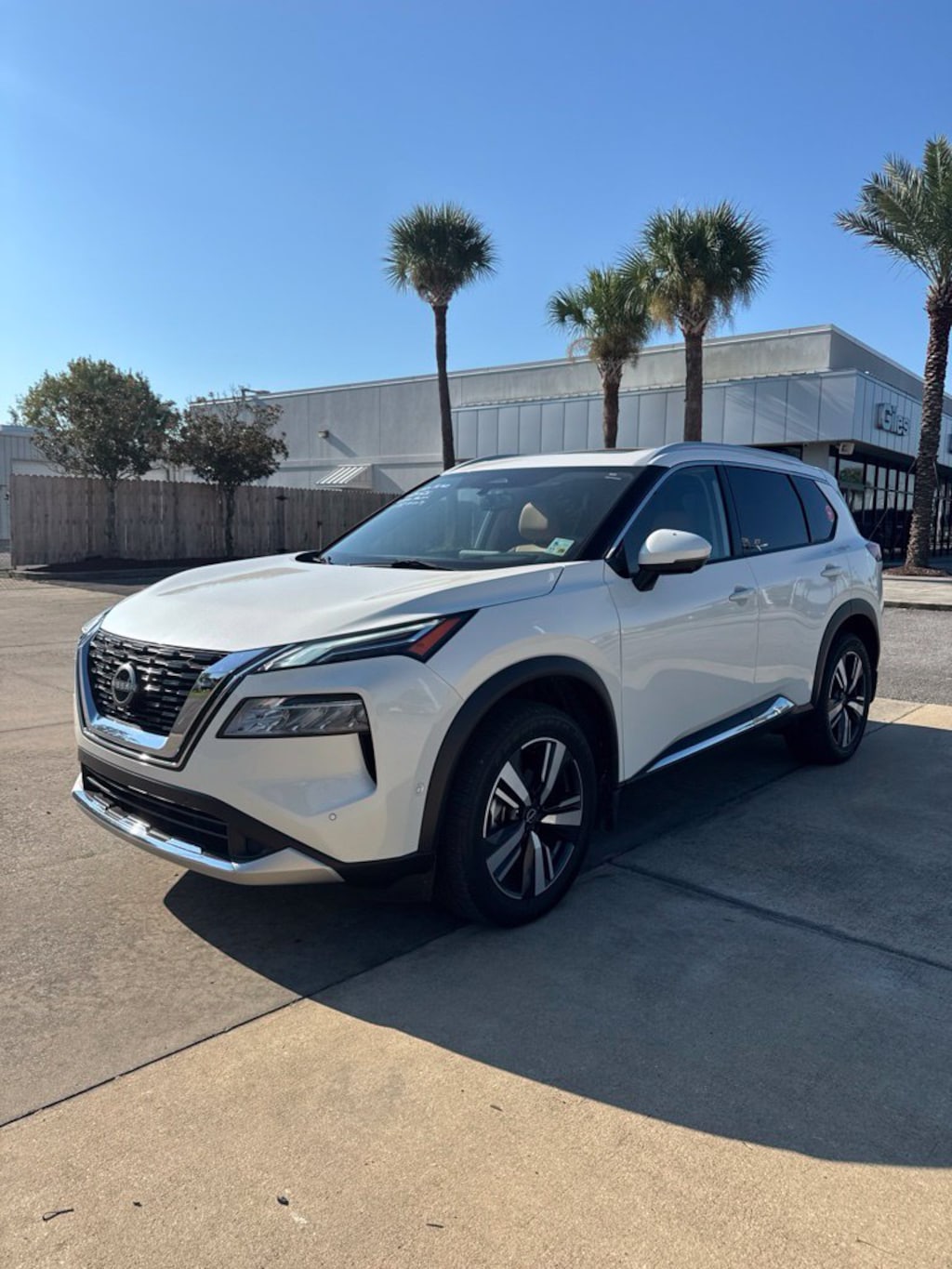 Used 2023 Nissan Rogue Platinum SUV