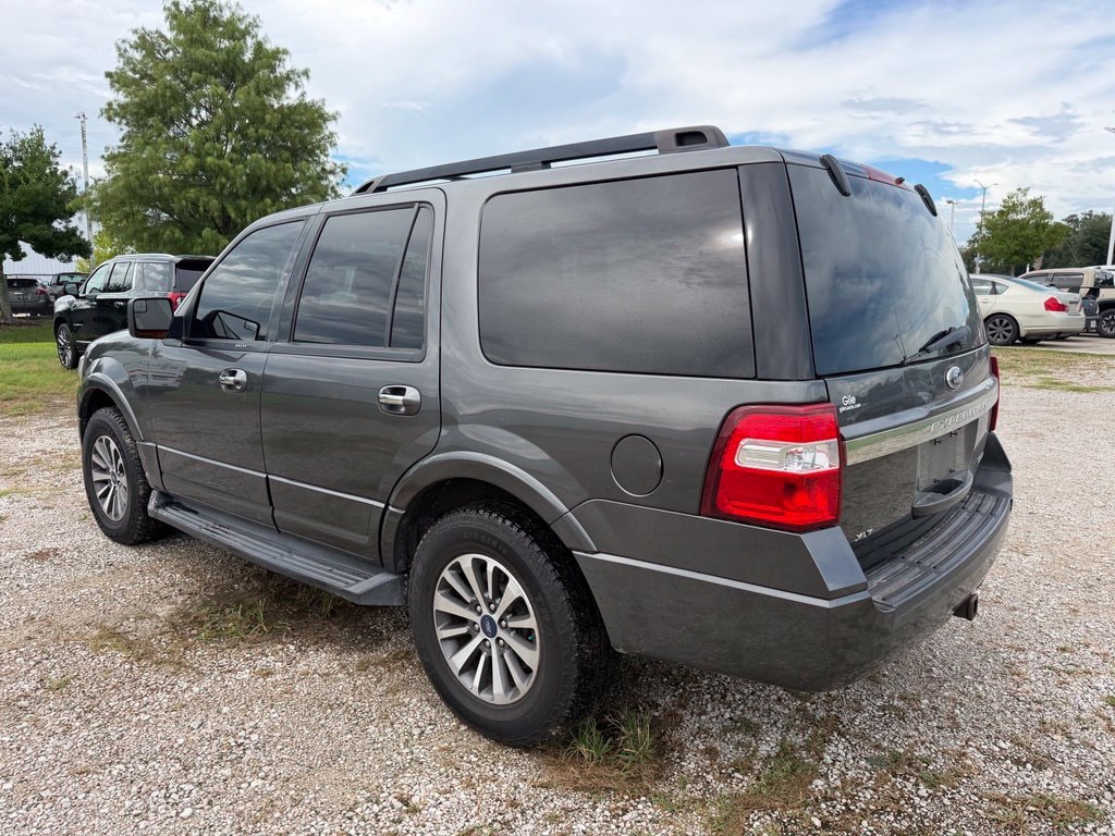 Used 2016 Ford Expedition XLT SUV