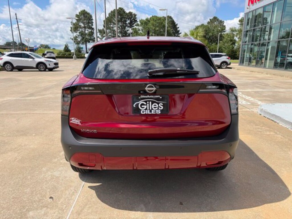 New 2026 Nissan Kicks SV SUV