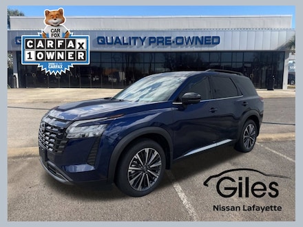 2026 Nissan Pathfinder Platinum SUV