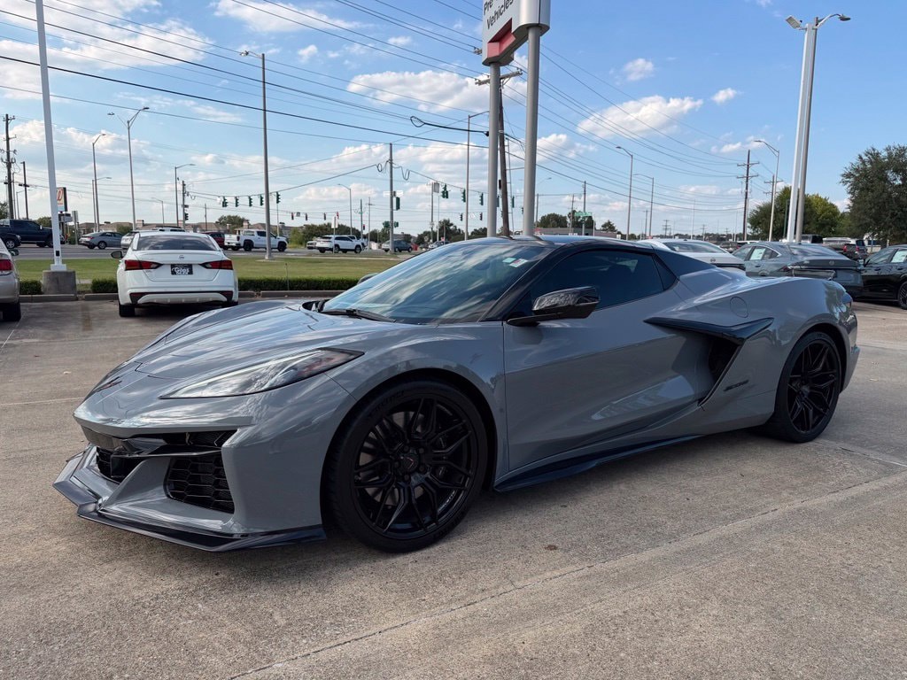 Used 2025 Chevrolet Corvette Z06 Convertible
